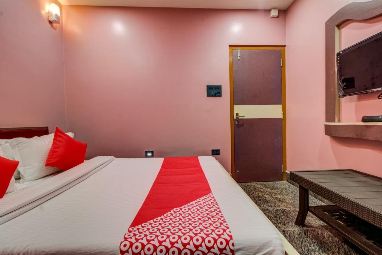 Oyo 16871 Anant Home Stay Shillong Kültér fotó