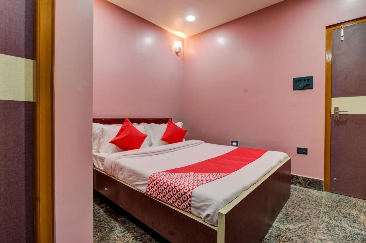 Oyo 16871 Anant Home Stay Shillong Kültér fotó
