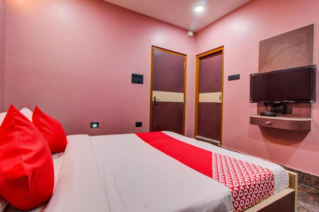 Oyo 16871 Anant Home Stay Shillong Kültér fotó