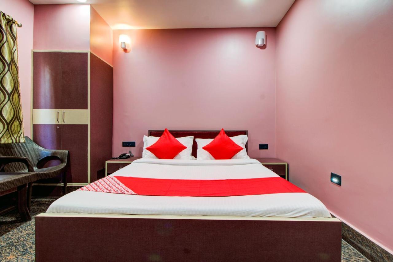 Oyo 16871 Anant Home Stay Shillong Kültér fotó