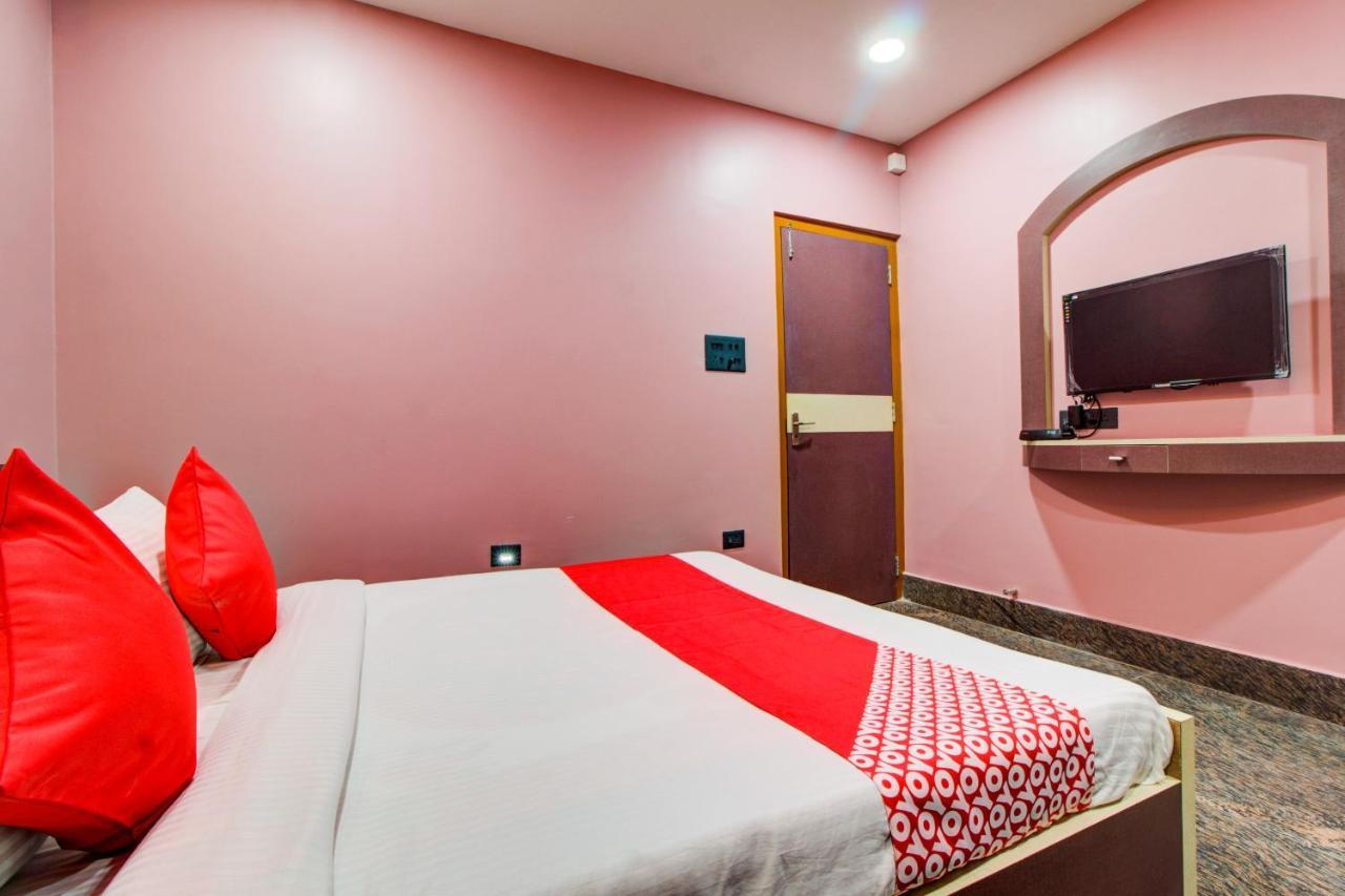 Oyo 16871 Anant Home Stay Shillong Kültér fotó